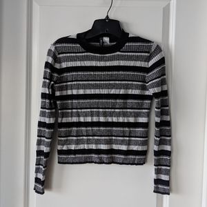 ⭐5/$15⭐ Striped Cropped Lightweight Sweater